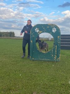 c4c33b8c-e1a6-425b-b87e-22bb0d86aa28