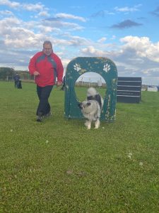 f7873f40-0987-417f-8e3e-f8e3e01663c1